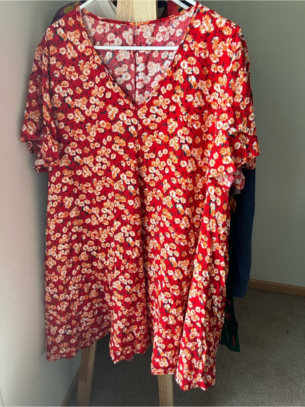 Red Floral V-Neck Plus Size Dress - 2X